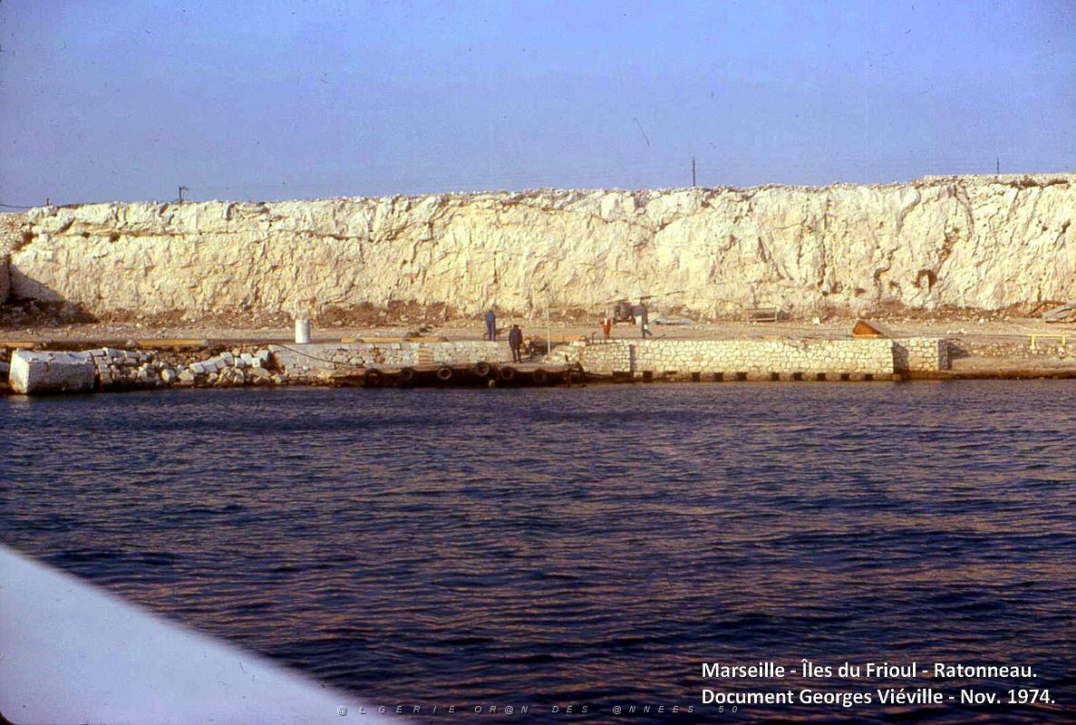 MARSEILLE ILE DU FRIOUL 1974 -RATONNEAU(21).jpg